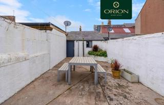 Creel Cottage No 3, Beach Front, Arbroath - 5