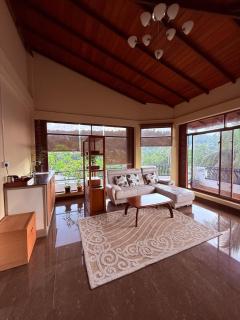 Resident View Homestay - 9