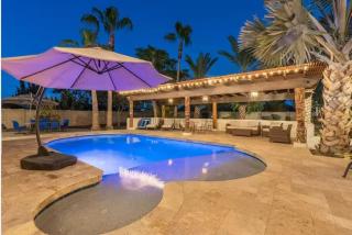 99 Palms BARN, Pool, games, grass, 6 beds - Glendale - 9