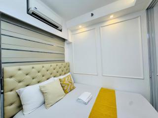 Cozy 773 in Shore 2 infront of MOA by Prime Stay - Manille - 5