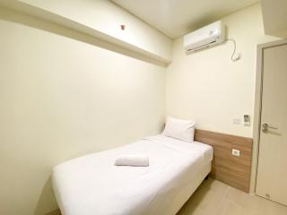 Fully Furnished and Homey 3BR at Meikarta Apartment By Travelio - Bekasi - 5
