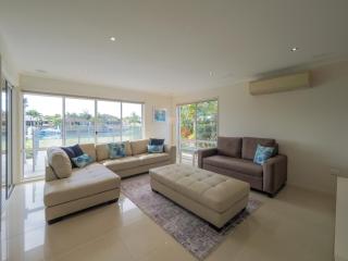 Serenity At Seanna Blue - Banksia Beach - 5