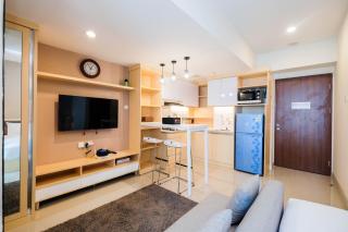 Spacious Studio at Grand Kamala Lagoon Apartment By Travelio - Bekasi - 3