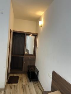 Western castle residency close by Adiyogi statue - Alāndurai - 9