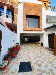 TIM Stayz Dehradun - Dehradun - 5