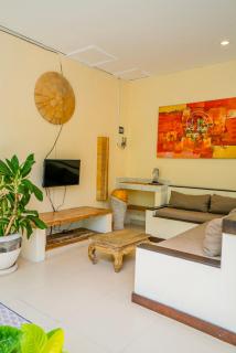 Villa Pertiwi - Beautiful 3BR Villa in Canggu - Kerobokan - 4