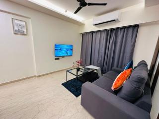 1BR Service Apart in BKC - Mumbai - 8