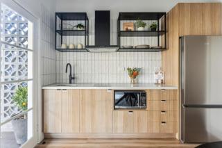 A Modern Coastal Stay in Dromana - Dromana - 6