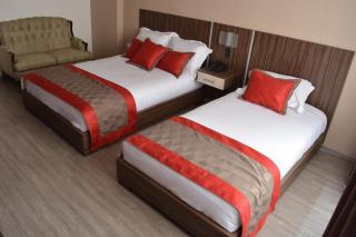 Hotel Santiago de Compostella Suites - 4