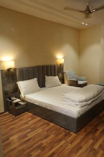 Elfin - Lucknow - 6
