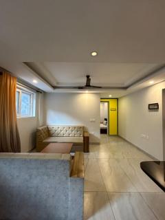 2 BHK Mountain View -Family Stay With Room Service - Solan - 3