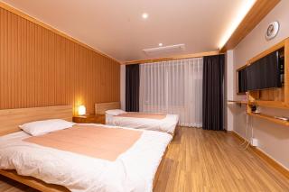 Nine Valley Park - 4