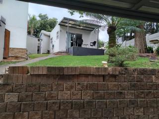 394OnEmus - Pretoria - 1
