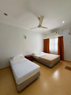 Eco Stay Guesthouse - 0
