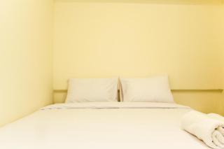 Comfortable 2BR with Study Room at Meikarta Apartment By Travelio - 0