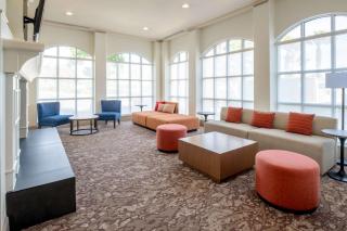 Hilton Garden Inn Fontana - Fontana - 8