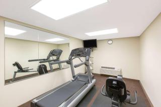 AmericInn by Wyndham Ottumwa - Ottumwa - 2