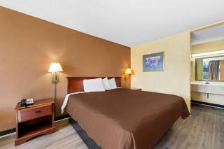 Rodeway Inn - Monroe - 5