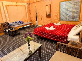 Sheenwoods Riverside Resort & Spa - Sonāmarg - 7