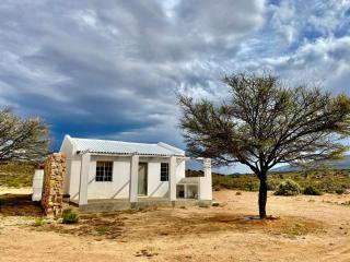 Cape Karoo Cottages - Montagu - Rietvlei Number 1 - 6