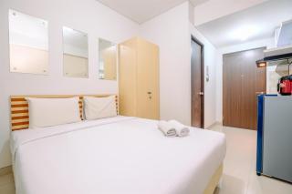 Best Price Studio Room Transpark Cibubur Apartment By Travelio - Depok - 1