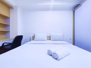 Cozy Studio at 9th Floor Paltrow City Apartment By Travelio - Semarang - 6