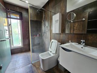 Modern 3-Bedroom Townhome in Kamala - Kamala Beach - 2