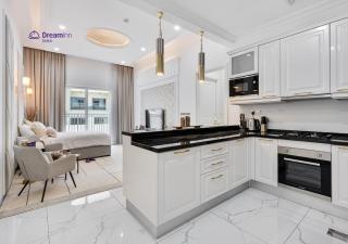 Dream Inn - Modern 1BR in Arjan - 1