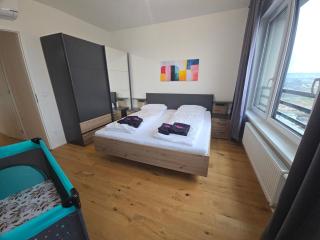IMPERIAL apartment Albelli N-6 in centre-old town - private garage parking - Košice - 2