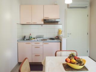 Studio apartment 3785-3 for 2 Pers in Baska Voda - Baška Voda - 4