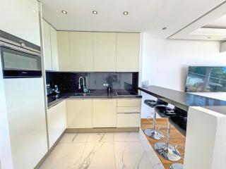 CARIATIDES STUDIO - PROMENADE HOLIDAY - 3