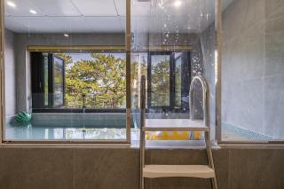 From H Brown Dot Hotel Gyeongju Yangnam - 4