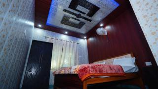 KHUBBU's INN - Varanasi - 1