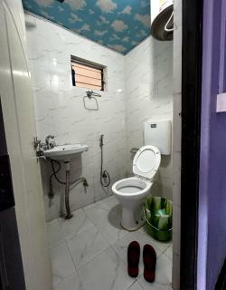 Sampang Hotel and Restaurant - 1