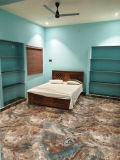 Golden Nest Family Stay & Inn - Thanjāvūr - 5