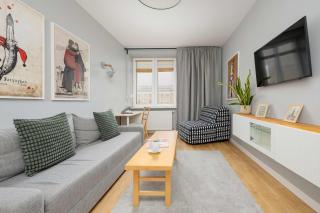 Ogrodowa Cozy Apartment Near Mirowska Hall Warsaw's Wola by Noclegi Renters - Varsavia - 1