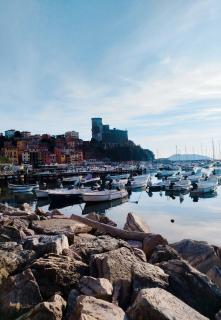 San Terenzo Lerici 4 posti letto, parcheggio privato ed aria condizionata - Lerici - 0