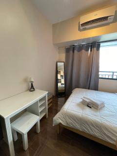 Destina, 100Mbps at Air Residences, Makati, MetroManila, Netflix - Manila - 3