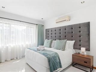 At 40 Oceanview - Durban - 4