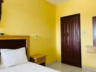 Touraco Suite Hôtel Business - M'bour - 3