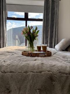 Apartment 1 The Baileys Cwm 2 Bedroom Sleeps 4 - 5