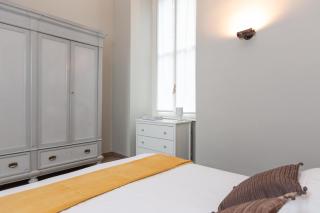 Da Laura Home - City Center - M1 Station - Milan - 1