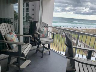 1044 Remodeled Condo – Shoreline Towers 1044 | Free Beach Setup! - Destin - 5