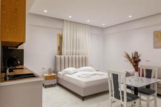 Afriol Rooms - 1