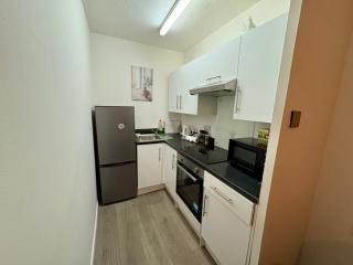 Central One-Bedroom Flat - Chesterton - 3