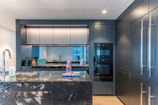 High-Level 2B Stunning Water Views in Barangaroo - Sydney - 3