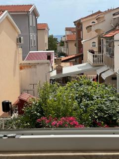 Apartment Near The Beach - Privlaka - 3