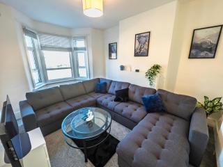 Spacious 3 Bed Apartment, 10 mins from Wembley Stadium with Private Garden - Londra - 9