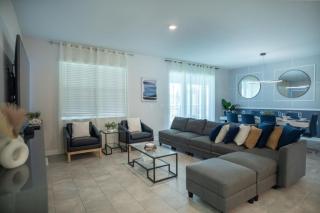 Luxury Home Plus Private Pool - Kissimmee - 4