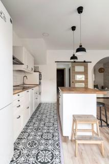 Apartment with a large patio - Granada - 7